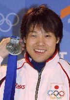 Silver medalist Shimizu meets the press